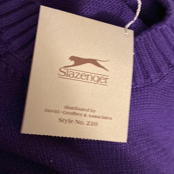 Nwt women’s size medium Slazenger purple sweater p5 - Picture 6 of 6